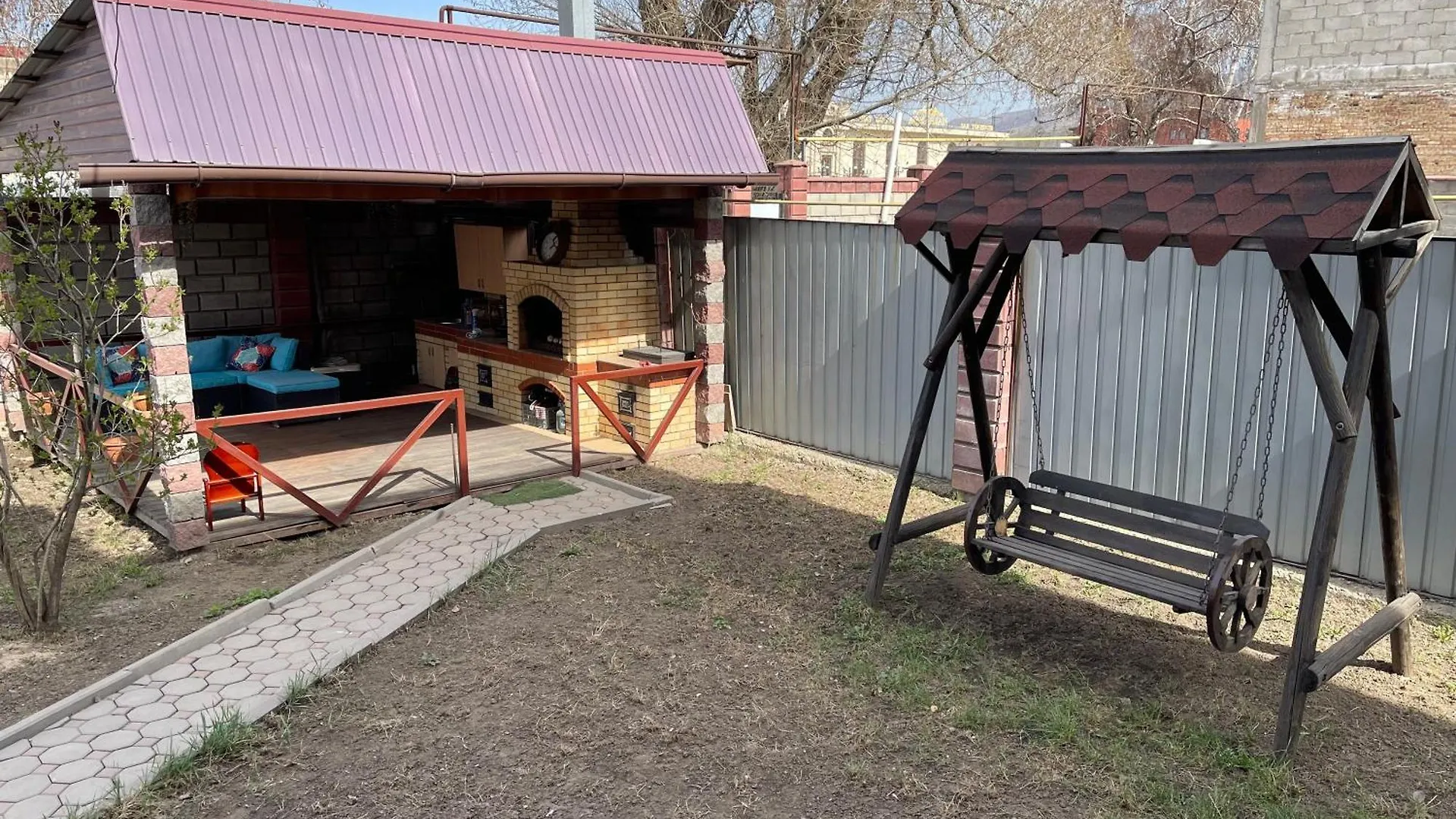 Holiday home Уютный Гостевой Дом Для Гостей Алматы Dzerzhinskoye